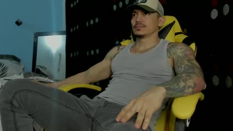 alex_sthorm online show from 09/11/25, 04:23