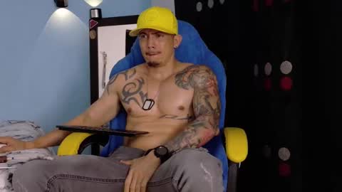 alex_sthorm online show from 02/28/26, 04:24