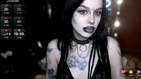Snapshot of alex_succubus chatting on 04/04/26, 12:31 Alex Succubus online show from 04/04/26, 12:31