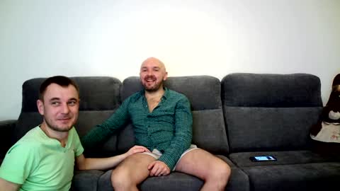 Snapshot of alex_tobey chatting on 12/30/24, 03:25 Alex and Tobey online show from 12/30/24, 03:25