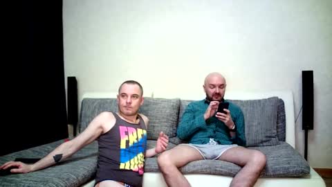 Alex and Tobey online show from 01/14/26, 06:19