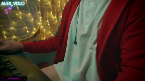 Alex online show from 01/05/25, 01:03