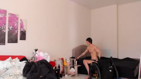 Alex WandHot online show from 03/08/25, 08:22