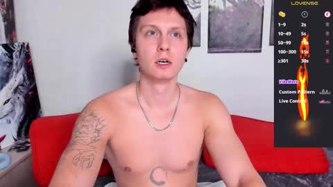 Alex WandHot online show from 10/26/25, 03:51