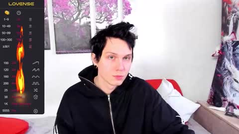 Alex WandHot online show from 11/16/25, 06:19