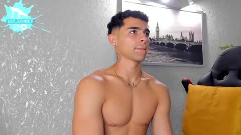 x   online show from 02/07/25, 10:29