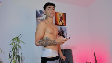 x   online show from 04/22/26, 05:36