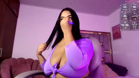 Snapshot of alexa_candy_18 chatting on 05/03/26, 11:33 Alexa online show from 05/03/26, 11:33