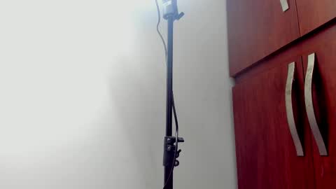 alexa_cortes23 online show from 02/17/25, 11:23