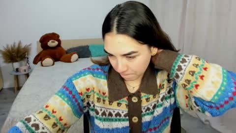 Snapshot of alexa_dolly chatting on 03/01/25, 05:42 Alexa online show from 03/01/25, 05:42