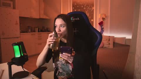 Little Duck homie online show from 12/22/24, 10:58