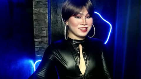 alexa_hansung online show from 09/17/25, 07:10