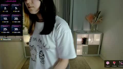 alexa_lexi online show from 05/20/26, 10:54