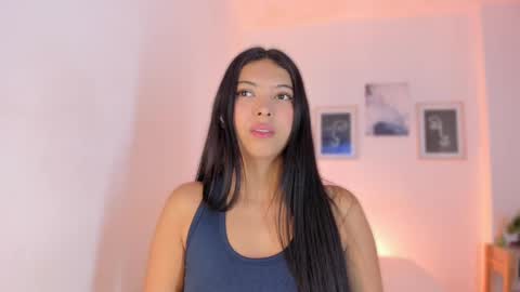 Snapshot of alexa_millers_ chatting on 09/15/25, 04:01 Alexa Millers online show from 09/15/25, 04:01