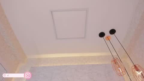 Alexa Millers online show from 04/10/26, 04:17