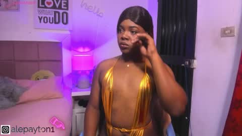 Alexa   online show from 10/23/25, 04:12