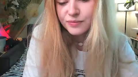 Snapshot of alexa_pirs chatting on 06/12/26, 07:07 alexa_pirs online show from 06/12/26, 07:07
