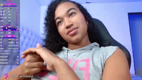 Snapshot of alexa_priincess chatting on 03/08/25, 12:44 online show from 03/08/25, 12:44