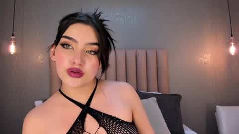 Alexa Thaylor online show from 01/06/25, 06:41