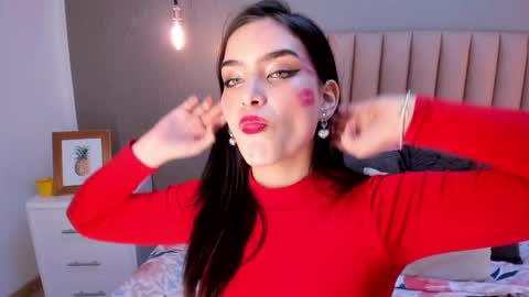 Alexa Thaylor online show from 02/08/25, 04:47