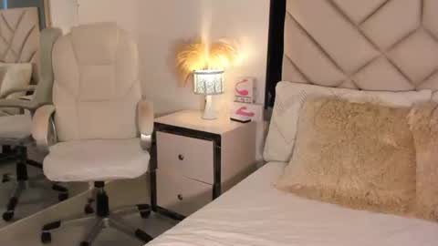 alexa_tobar online show from 04/03/26, 07:12