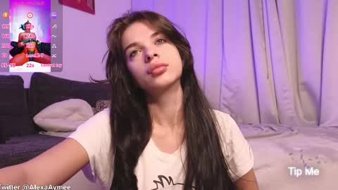 Snapshot of alexaaimee chatting on 03/09/25, 02:39 Alexa online show from 03/09/25, 02:39