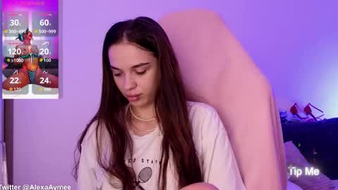 Snapshot of alexaaimee chatting on 10/13/25, 07:47 Alexa online show from 10/13/25, 07:47