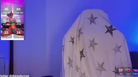 Snapshot of alexaaimee chatting on 11/16/25, 11:10 Alexa online show from 11/16/25, 11:10