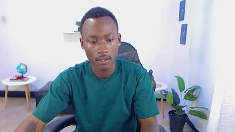 Alexandro online show from 04/28/26, 01:27