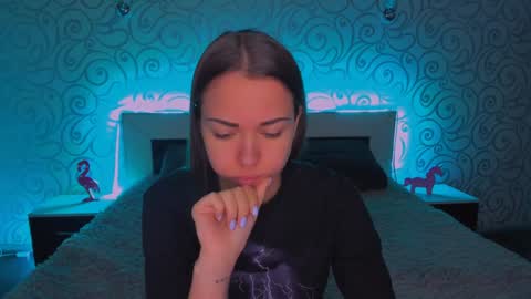 angel online show from 12/10/24, 06:11