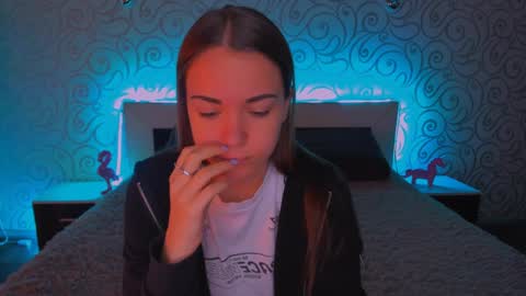 angel online show from 12/19/24, 03:29