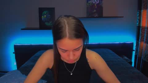 angel online show from 02/12/25, 06:19