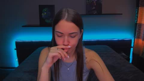 angel online show from 02/25/25, 06:25