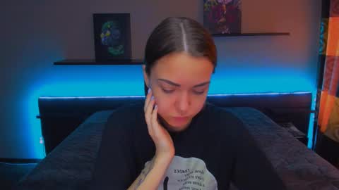 angel online show from 03/04/25, 03:22