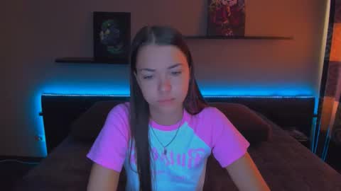 angel online show from 10/01/25, 12:49