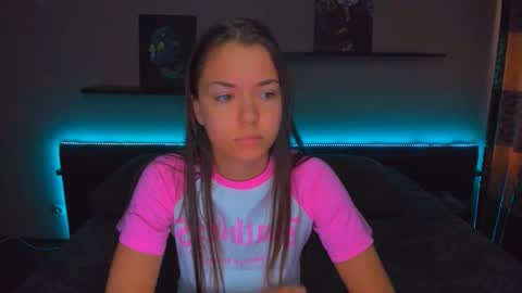 angel online show from 10/08/25, 12:30