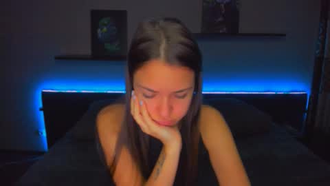 angel online show from 10/22/25, 12:22