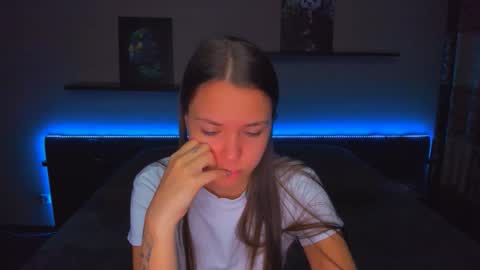 angel online show from 11/12/25, 12:33