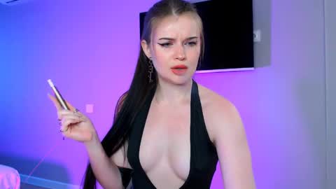    my tg online show from 04/12/26, 08:08