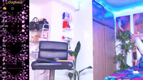 alexafoxxy01 online show from 03/24/26, 12:48