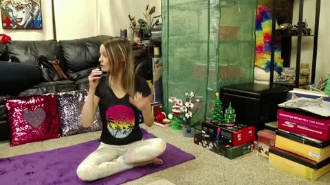 Alexa  GW online show from 12/31/24, 04:16