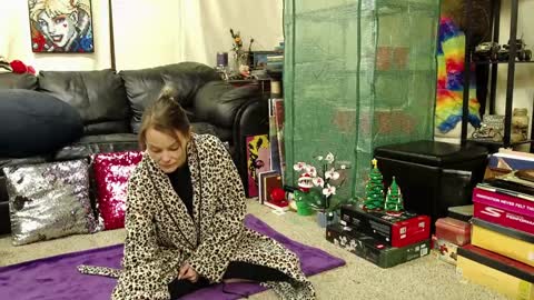 Alexa  GW online show from 01/12/25, 04:42