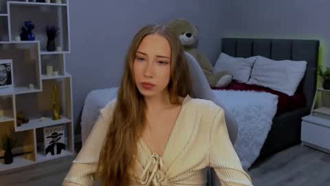 AlexaHarmon online show from 11/26/25, 06:47