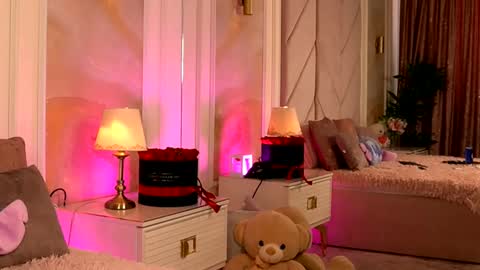 Snapshot of alexaheyess chatting on 02/23/25, 10:06 Alexa online show from 02/23/25, 10:06