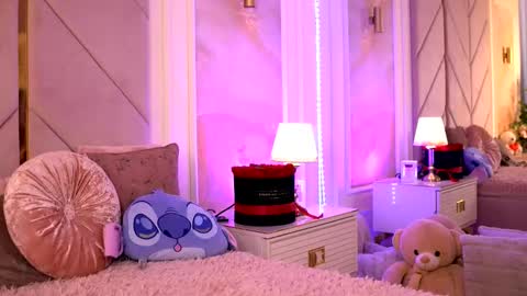 Snapshot of alexaheyess chatting on 03/10/25, 09:43 Alexa online show from 03/10/25, 09:43