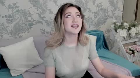 AlexaJang online show from 03/08/25, 04:56