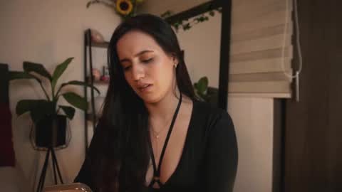 alexajhonsonof online show from 02/20/25, 01:57