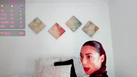 Snapshot of alexalovecastle1 chatting on 11/08/25, 06:24 Alexandra Castillo online show from 11/08/25, 06:24