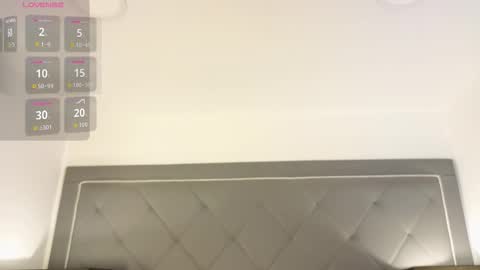 Snapshot of alexamadisson chatting on 11/26/25, 06:20 Alexa online show from 11/26/25, 06:20