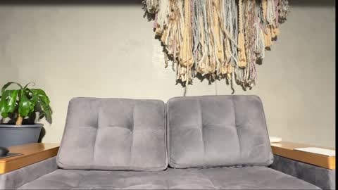 Alex  Dani online show from 01/07/25, 03:57